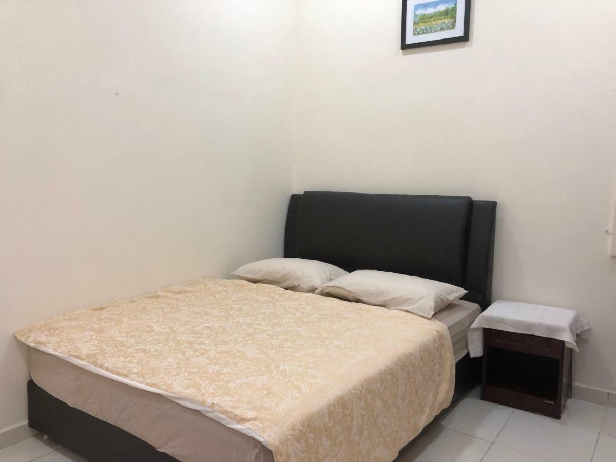 Magnolia 1 Homestay Kampung Kuala Besut Buitenkant foto